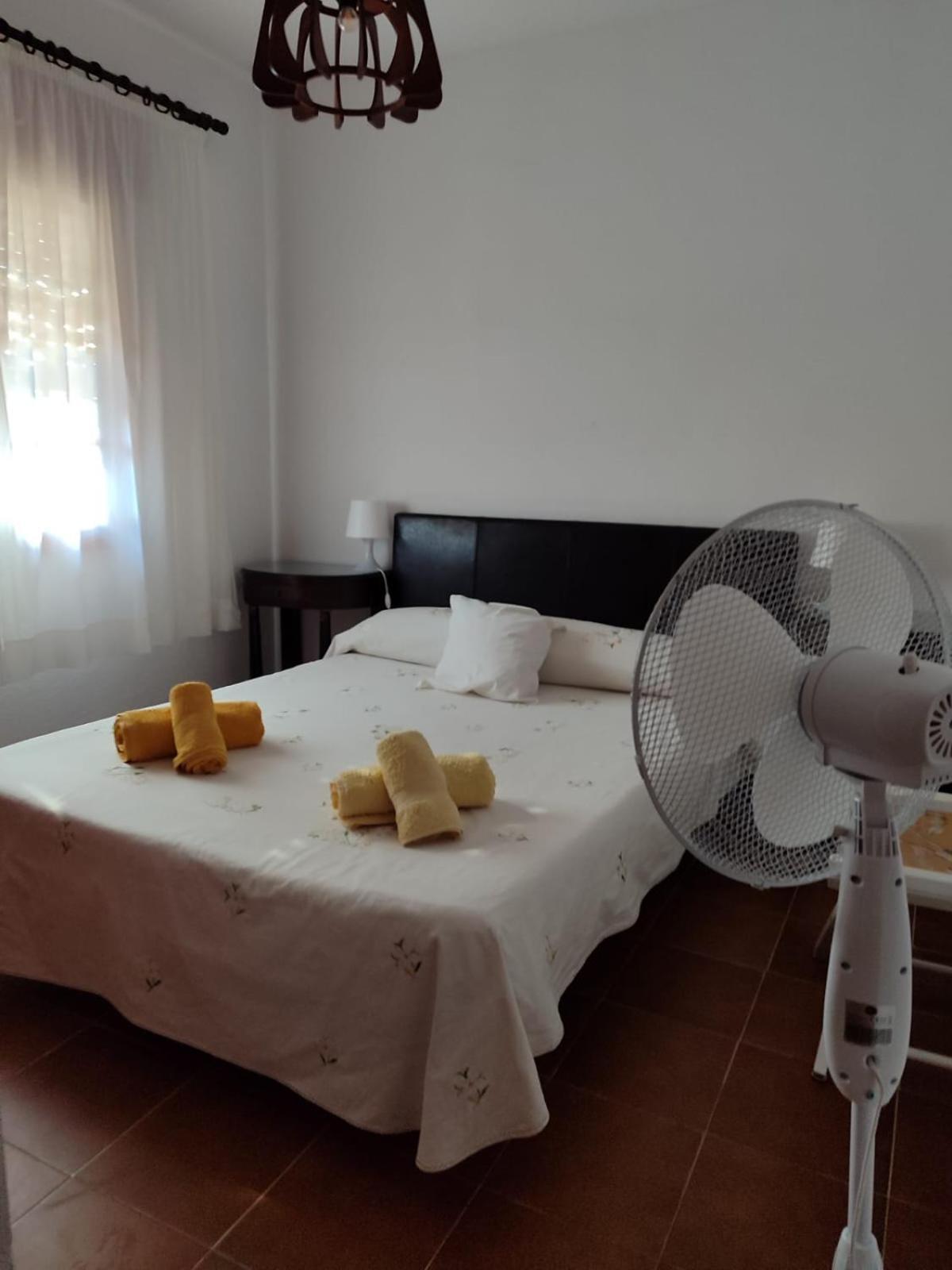 Chalet Roche A 300 Metros De La Playa Kültér fotó